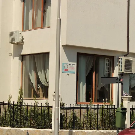 Denta Apartment *